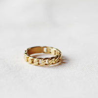 Mother Chain Ring - 18K Gold Plated