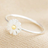 Enamel Daisy Ring in Silver