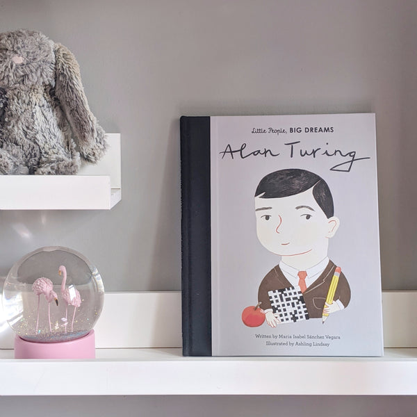 Little People Big Dreams : Alan Turing – Heirloom
